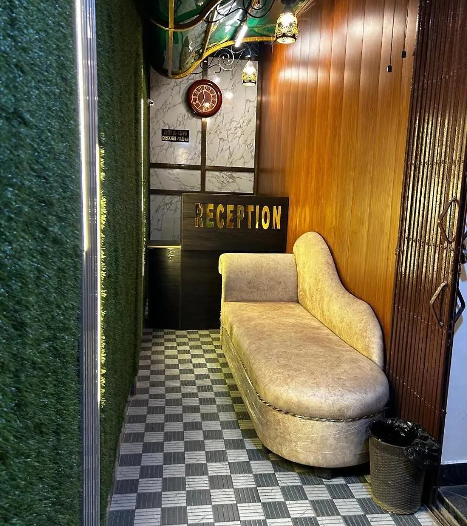 Cozy Home Stay Varanasi Hotell